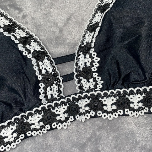 Triangle bikini top - Picture 2 of 4